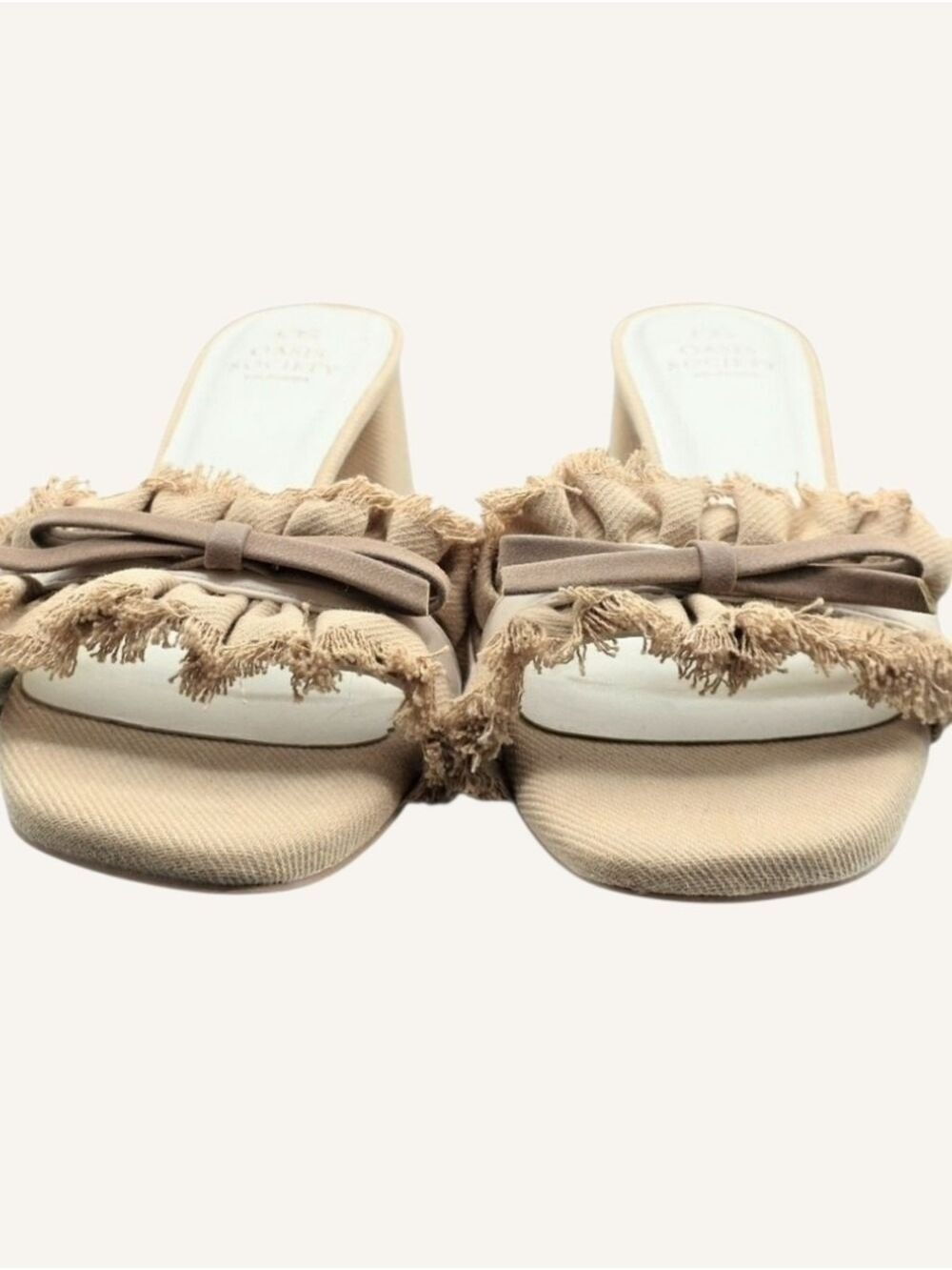 Oasis Society Julissa Khaki Ruffle Bow Heel Sandals Size 8 NWT - Picture 6 of 8